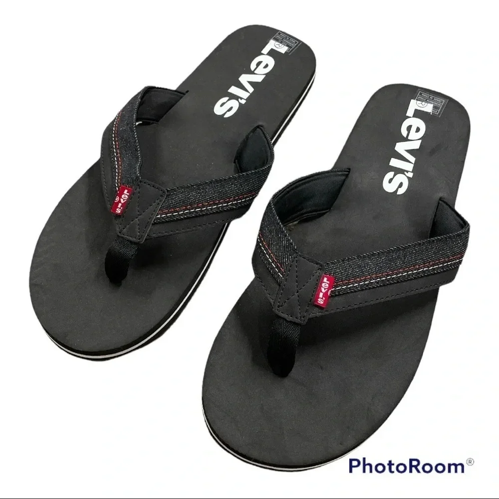 NEW Levi's® Men's Wordmark Strap Flip Flop Sandals size 12